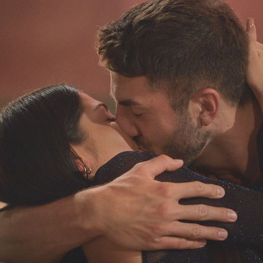 Nadia Gueli und Dennis Gries bei "Die Bachelors"