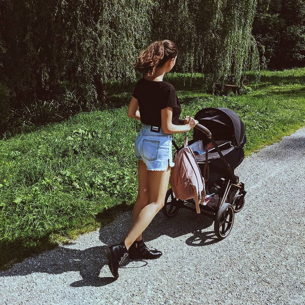 Nadine Menz und ihre Tochter
