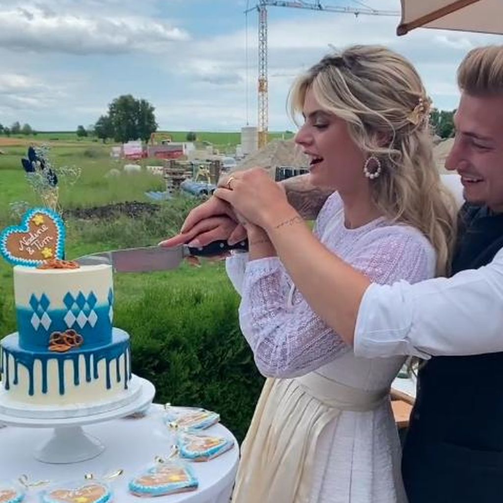 Nadine und Tim Bergmann auf ihrer Hochzeit