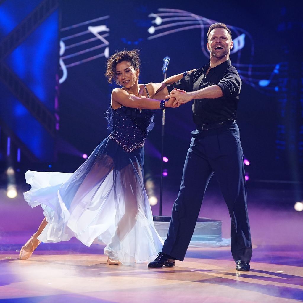 Nadja Benaissa und Vadim Garbuzov bei "Let's Dance" 2026