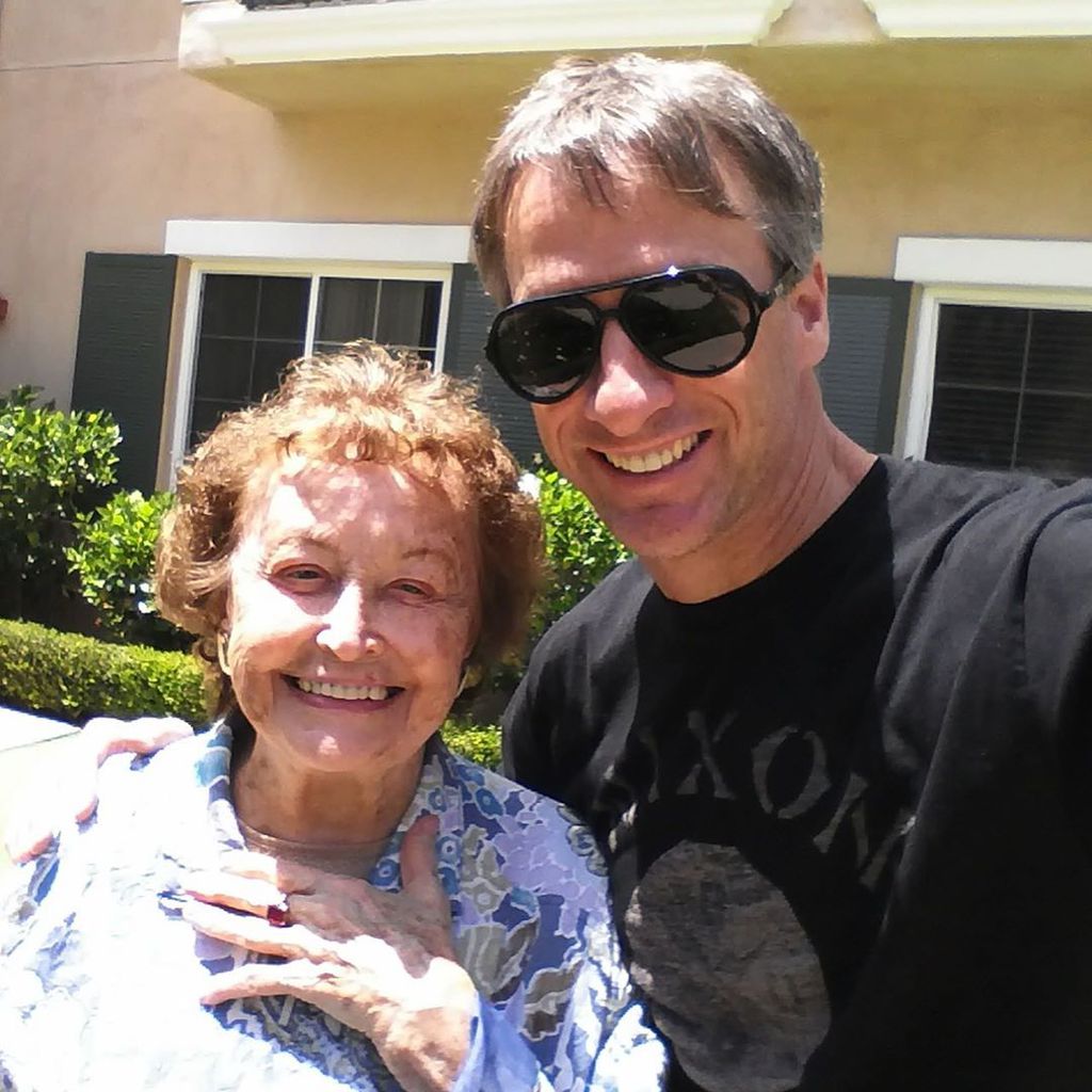 Nancy und Tony Hawk