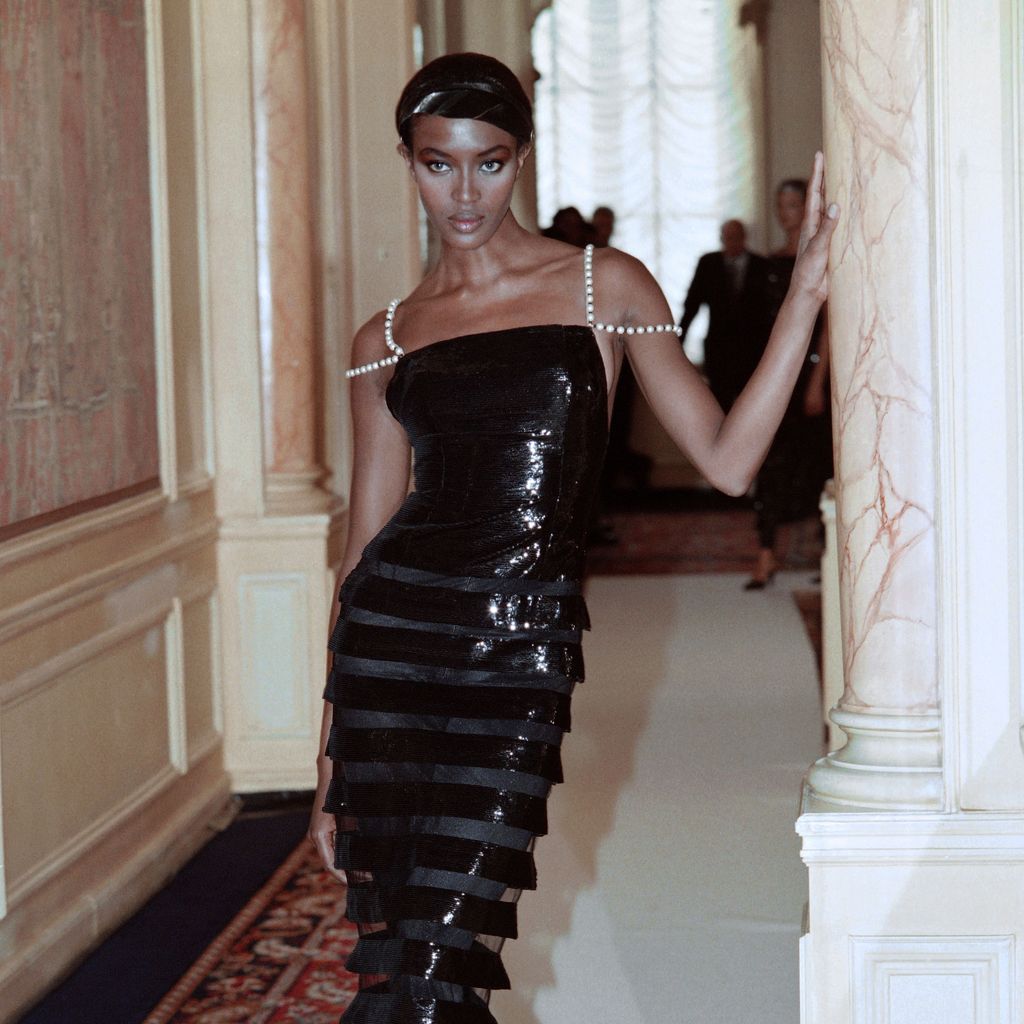 Naomi Campbell während der Fashion Show von Chanel, 1996