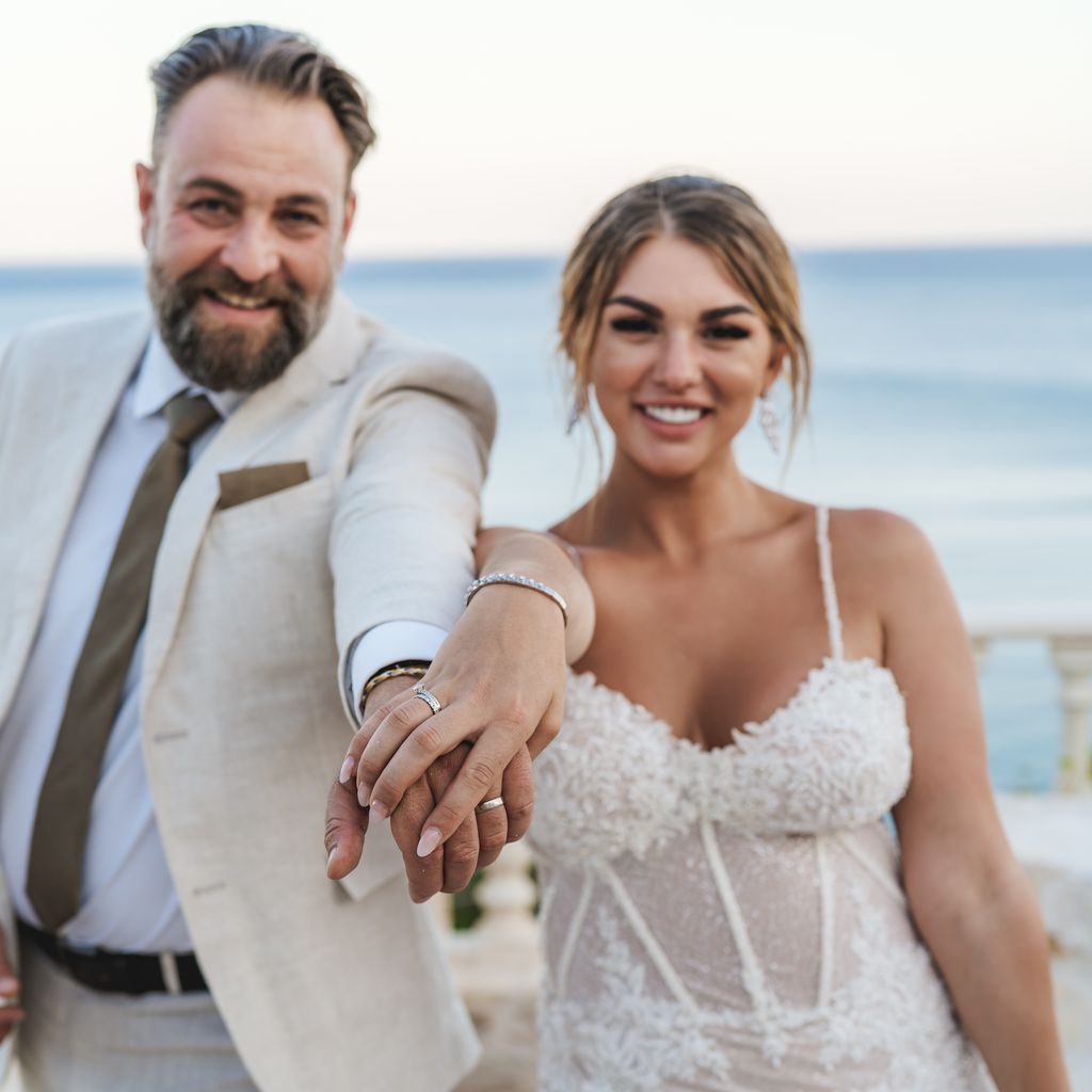 Jiorgos Triadis mit seiner Ehefrau Natalia Osada