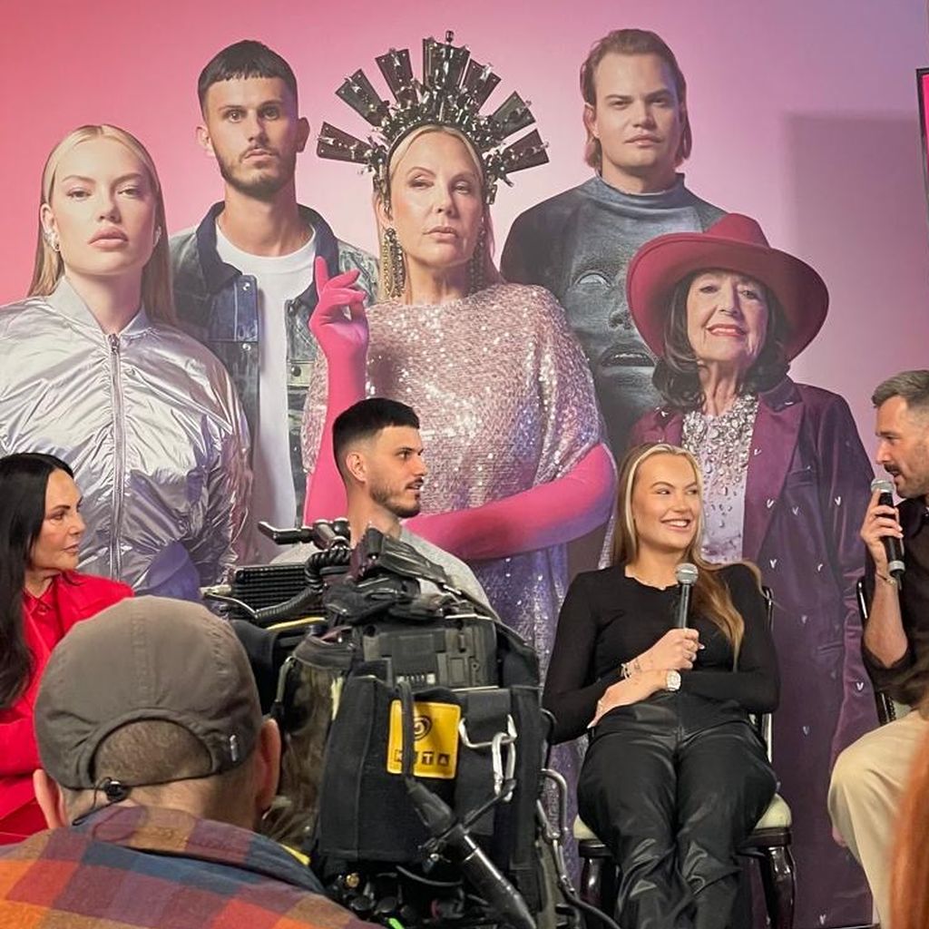 Natascha Ochsenknecht, Nino Sifkovits und Cheyenne Ochsenknecht im Interview