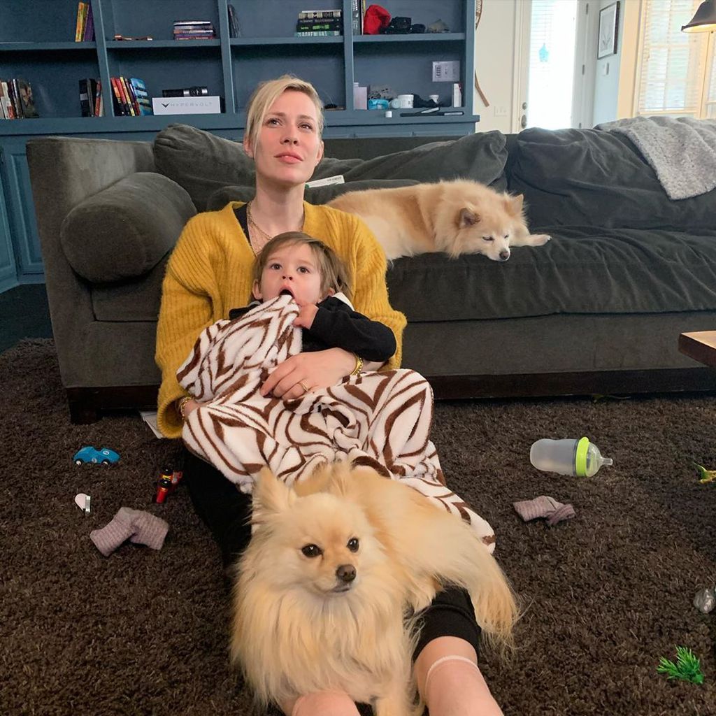 Natasha Bedingfield mit ihrem Sohn