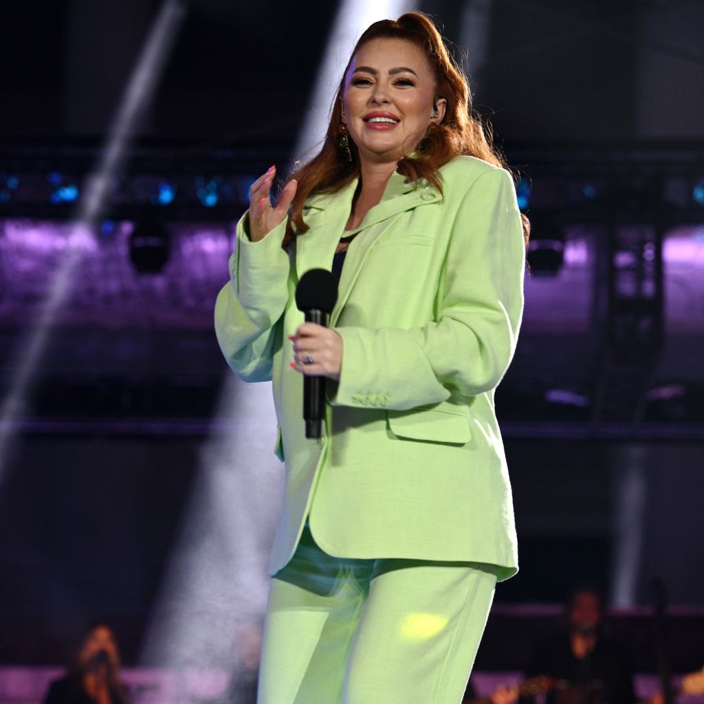 Natasha Hamilton, Sängerin