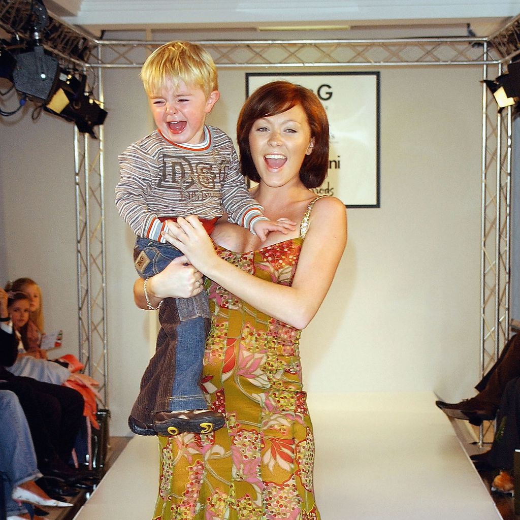 Natasha Hamilton und Sohn Josh, Sängerin