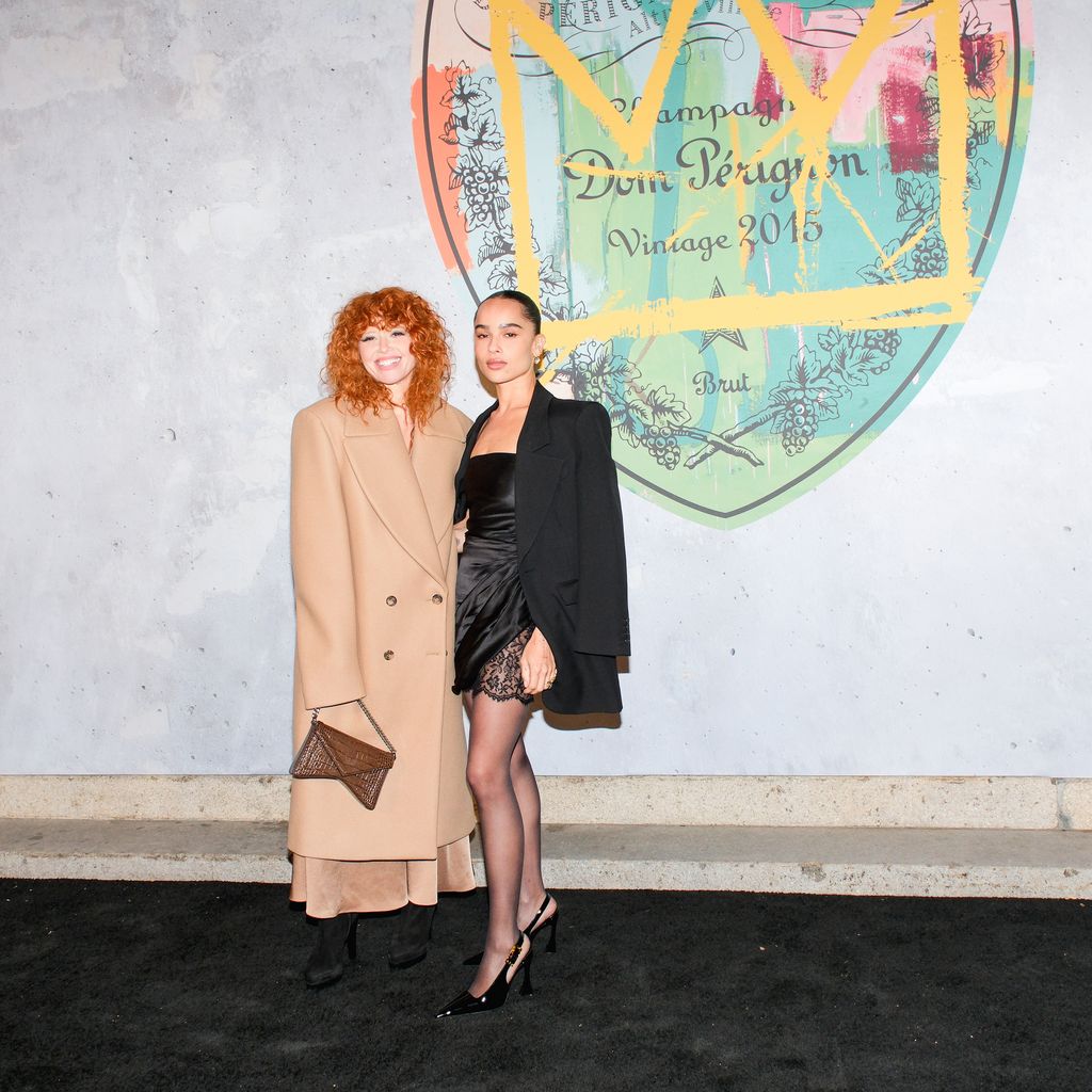 Natasha Lyonne und Zoë Kravitz im Oktober 2024