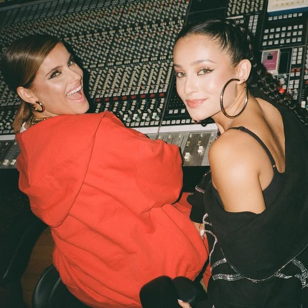 Nelly Furtado mit ihrer Tochter Nevis, September 2025