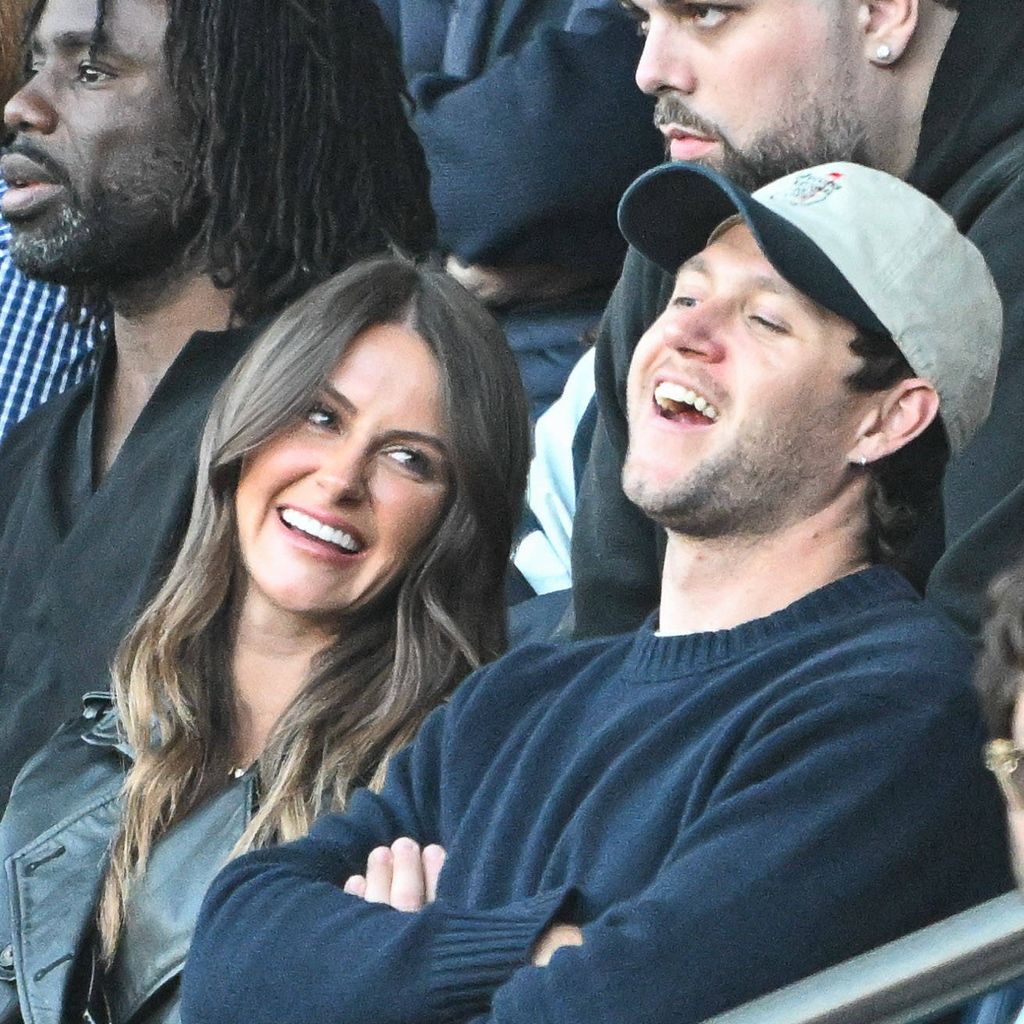 Niall Horan und Amelia Woolley beim Spiel PSG gegen Nantes 2026