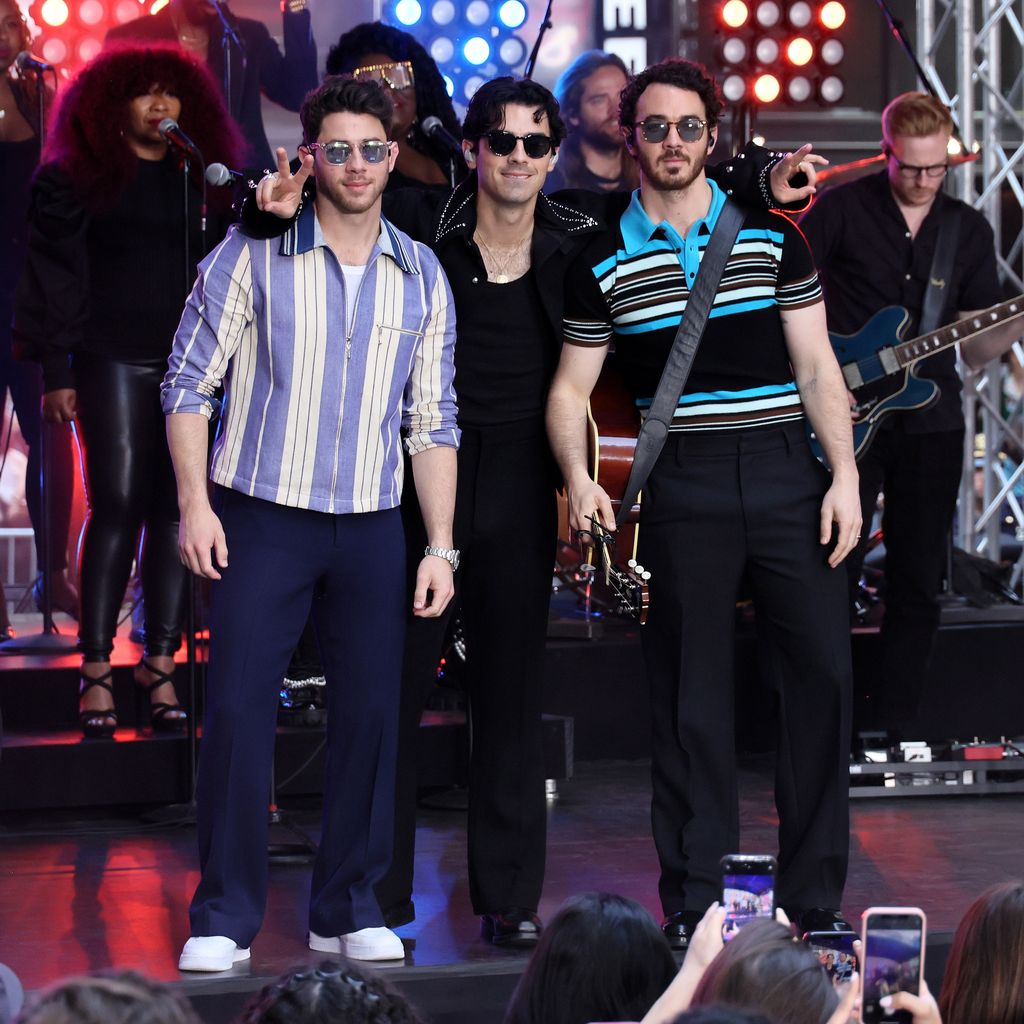 Nick Jonas, Joe Jonas und Kevin Jonas, 2023