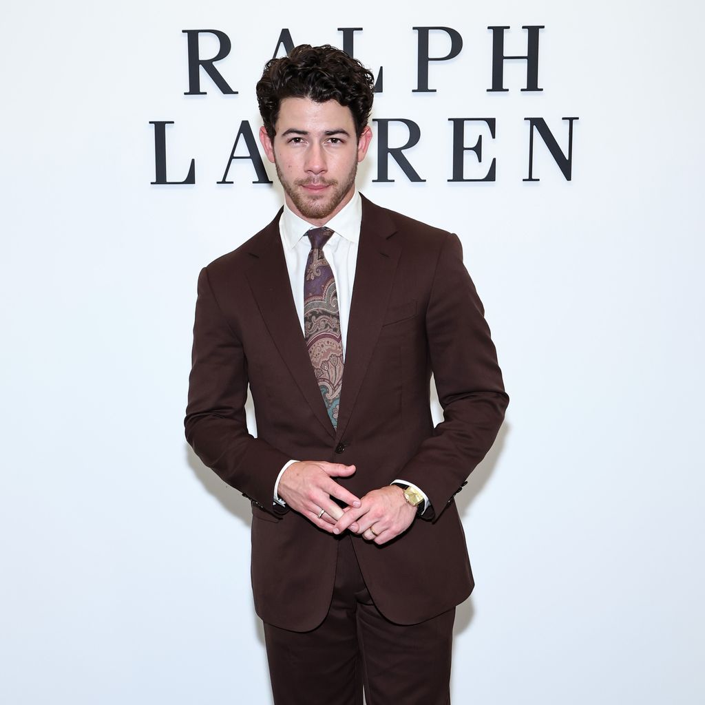 Nick Jonas besucht die Ralph-Lauren-Show während der New York Fashion Week, 10. September 2025