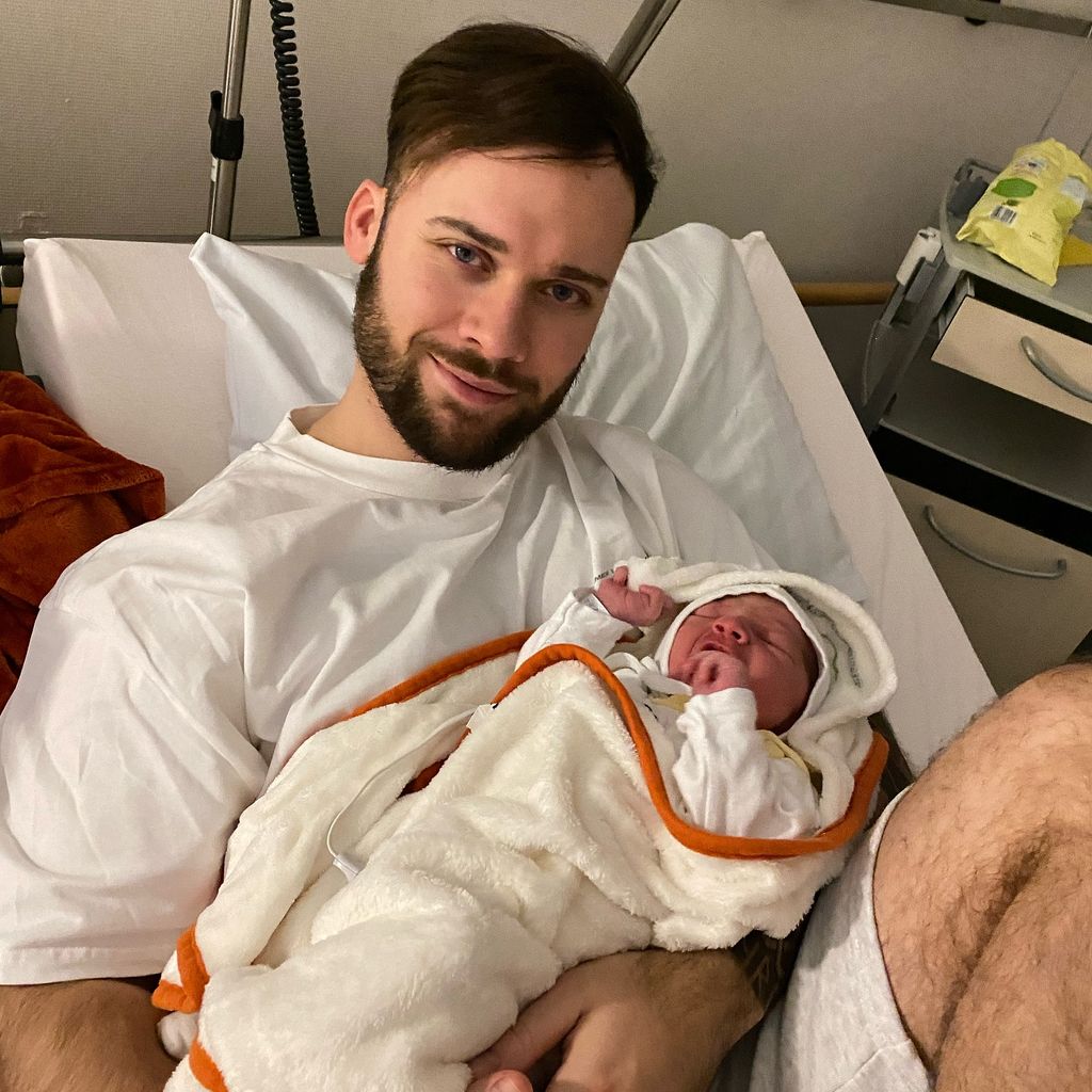 Nick Maerker mit seinem Sohn Loki