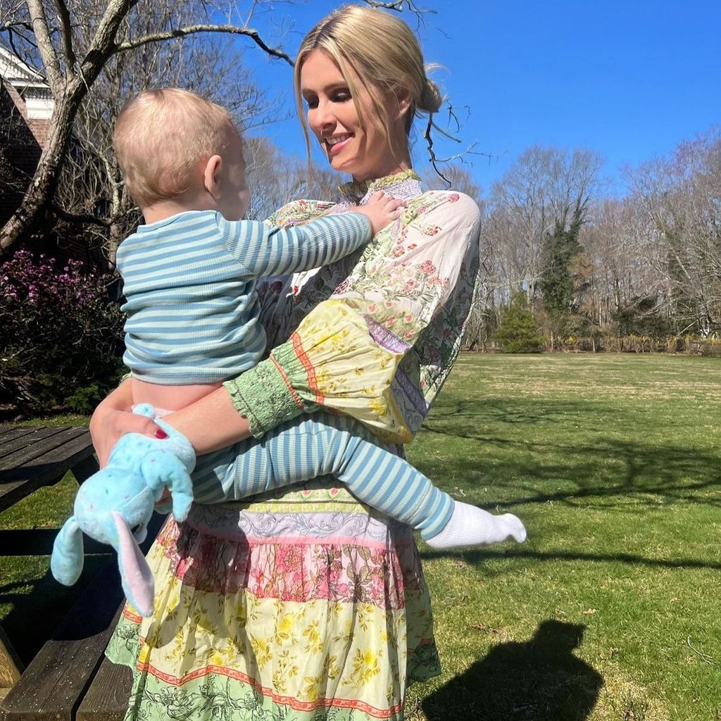 Nicky Hilton und ihr Sohn an Ostern 2023