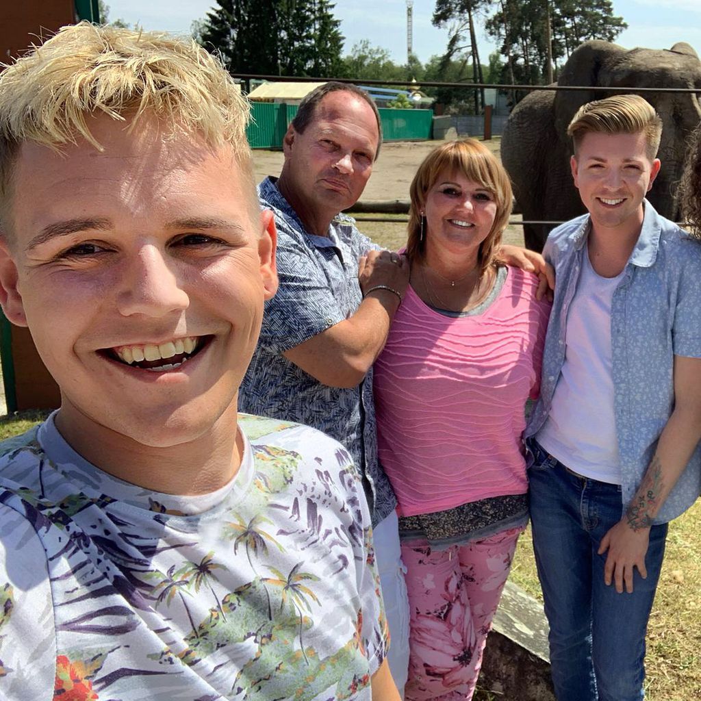 Nico, Jörg, Susanne, Peter und Florian bei "Schwiegertochter gesucht"