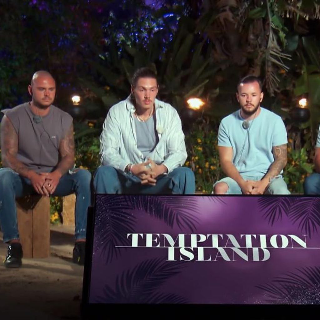 Nico Legat, Louis Steich, Adam Bloch und Adrian Loevenich bei "Temptation Island"