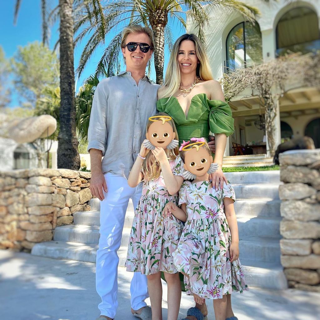 Nico Rosberg mit seiner Frau Vivian und ihren Töchtern