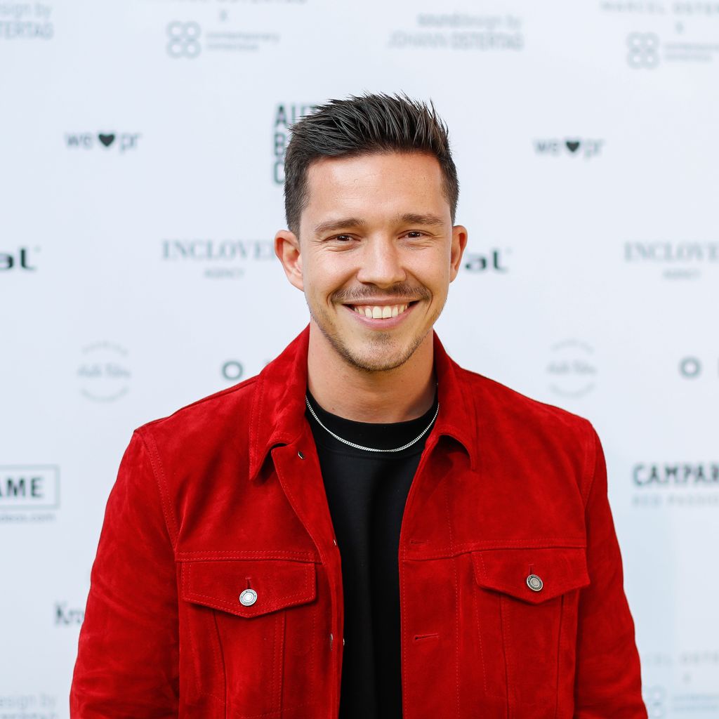 Nico Santos, Sänger