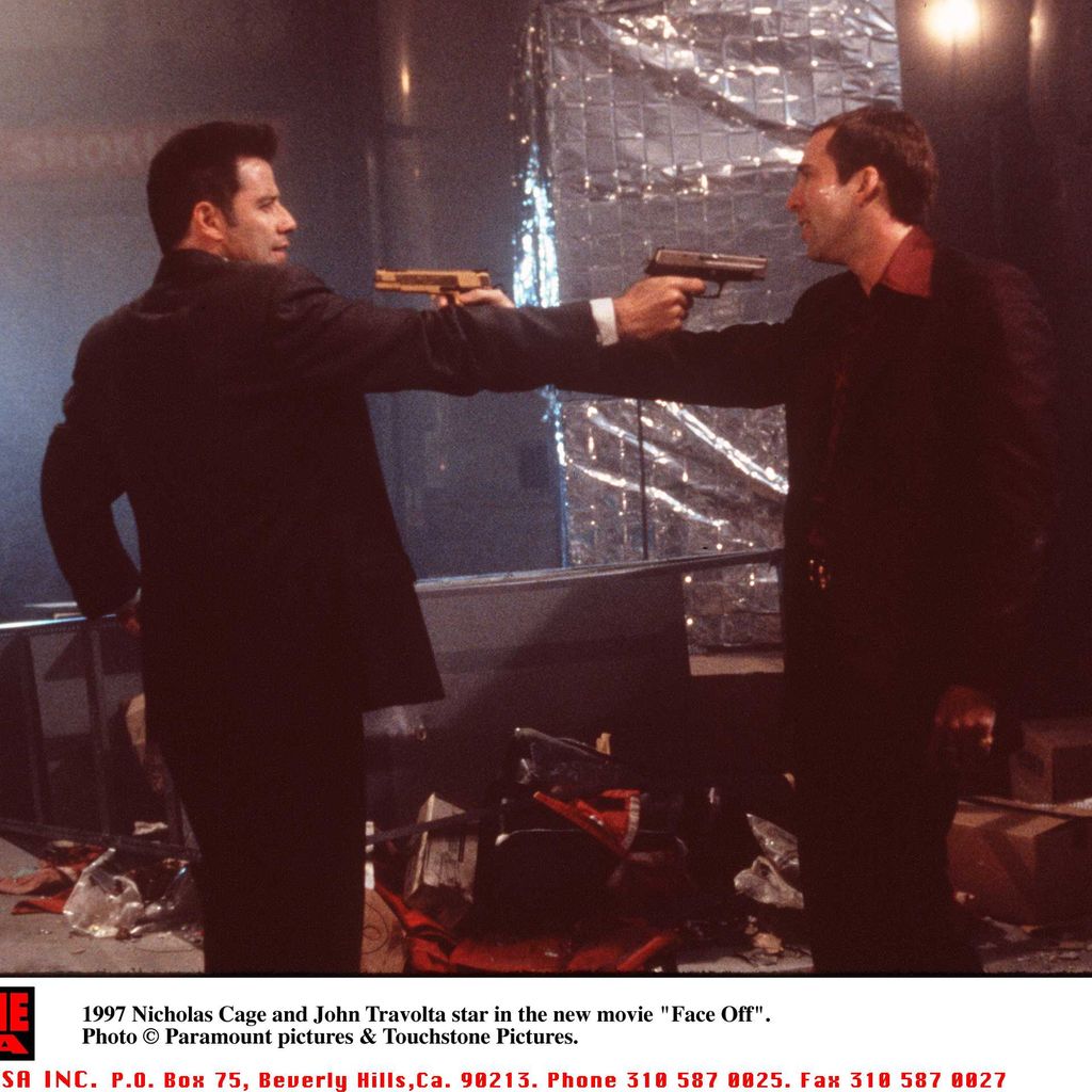 Nicolas Cage und John Travolta in einer Szene aus dem Film "Face/Off" (1997)