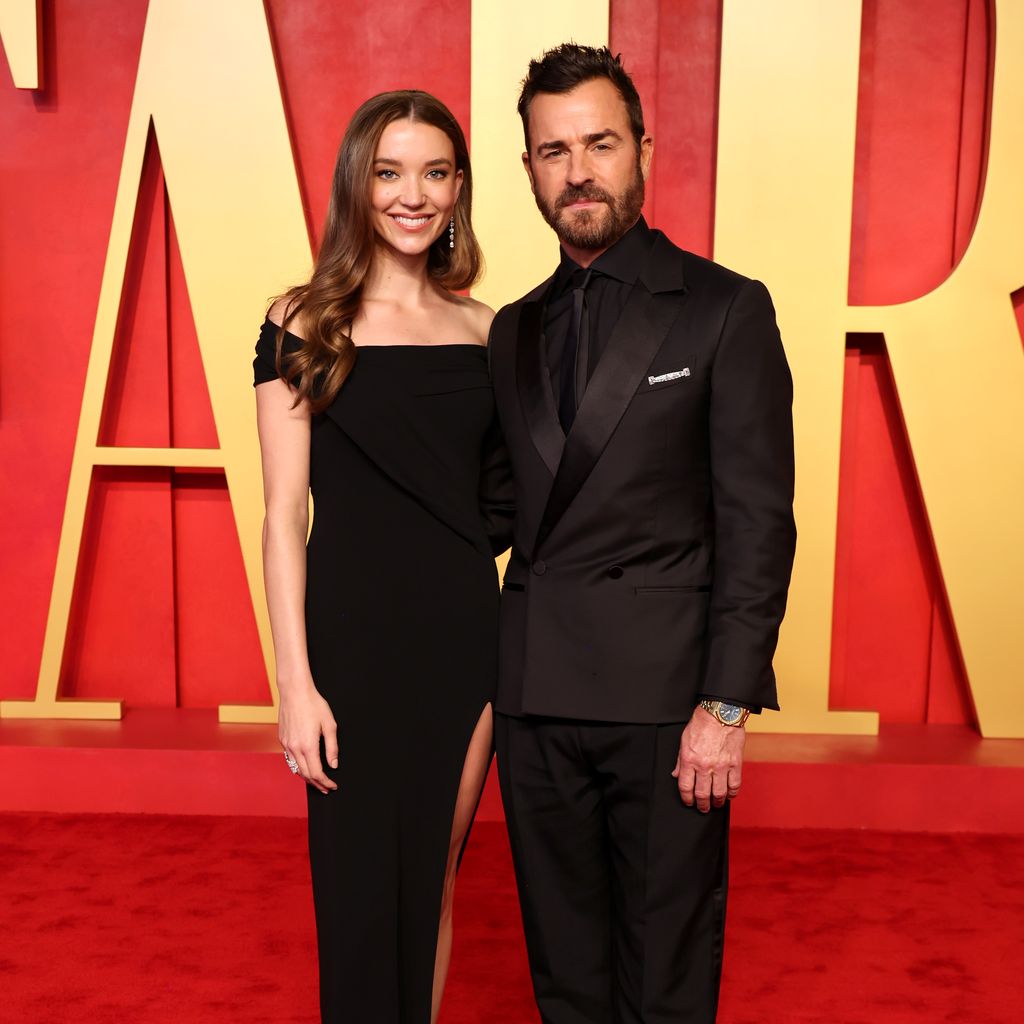 Nicole Brydon Bloom und Justin Theroux bei der Vanity Fair Oscar Party 2024