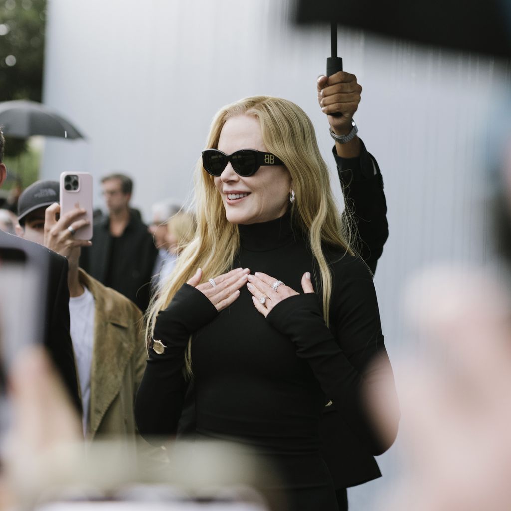 Nicole Kidman bei der Balenciaga Show, Fashion Week in Paris 2024