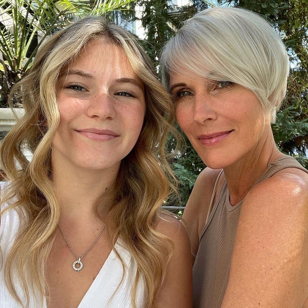 Nicole Reitbauer (r.) und ihre Tochter, 2022