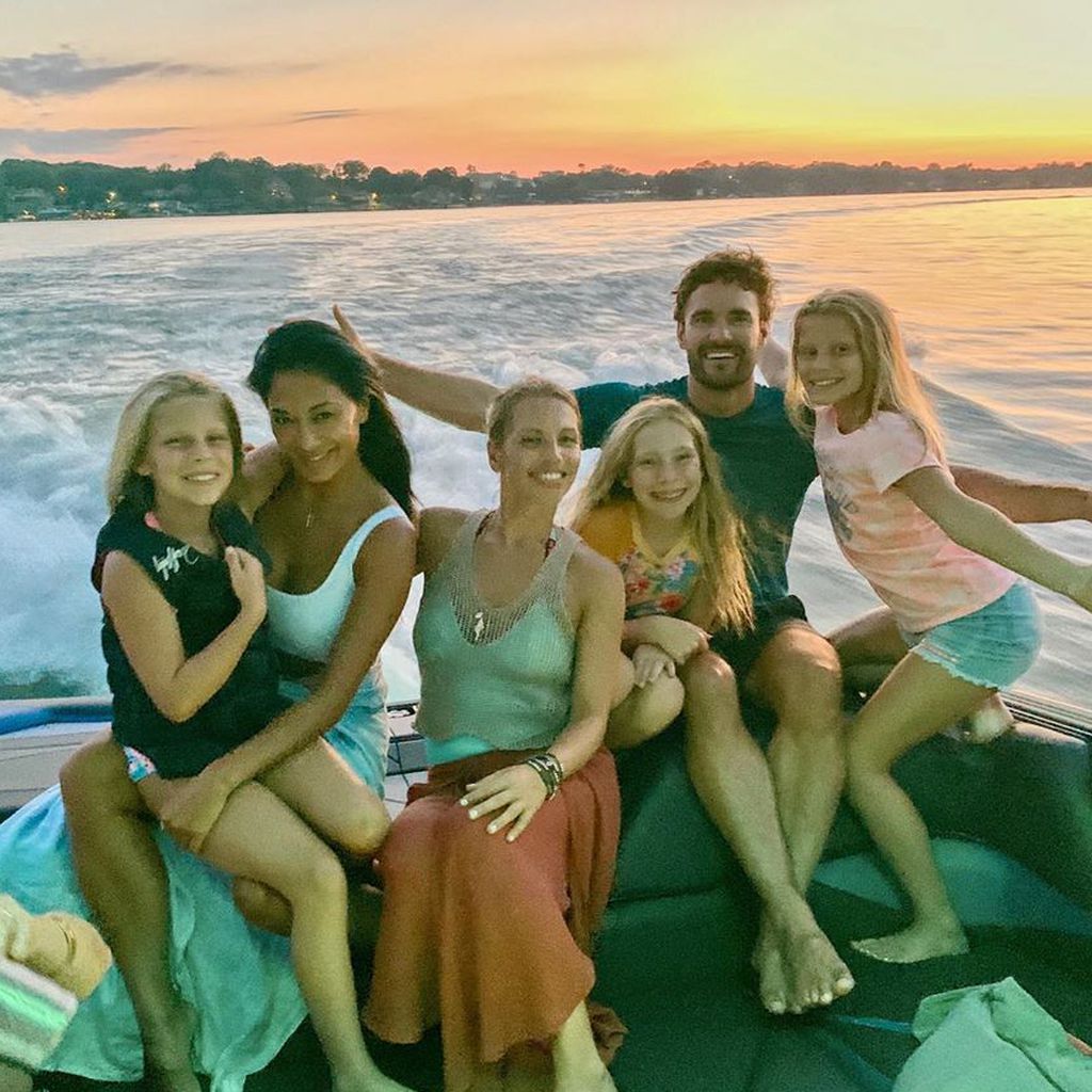 Nicole Scherzinger mit Freund Thom Evans und ihrer Familie, August 2020