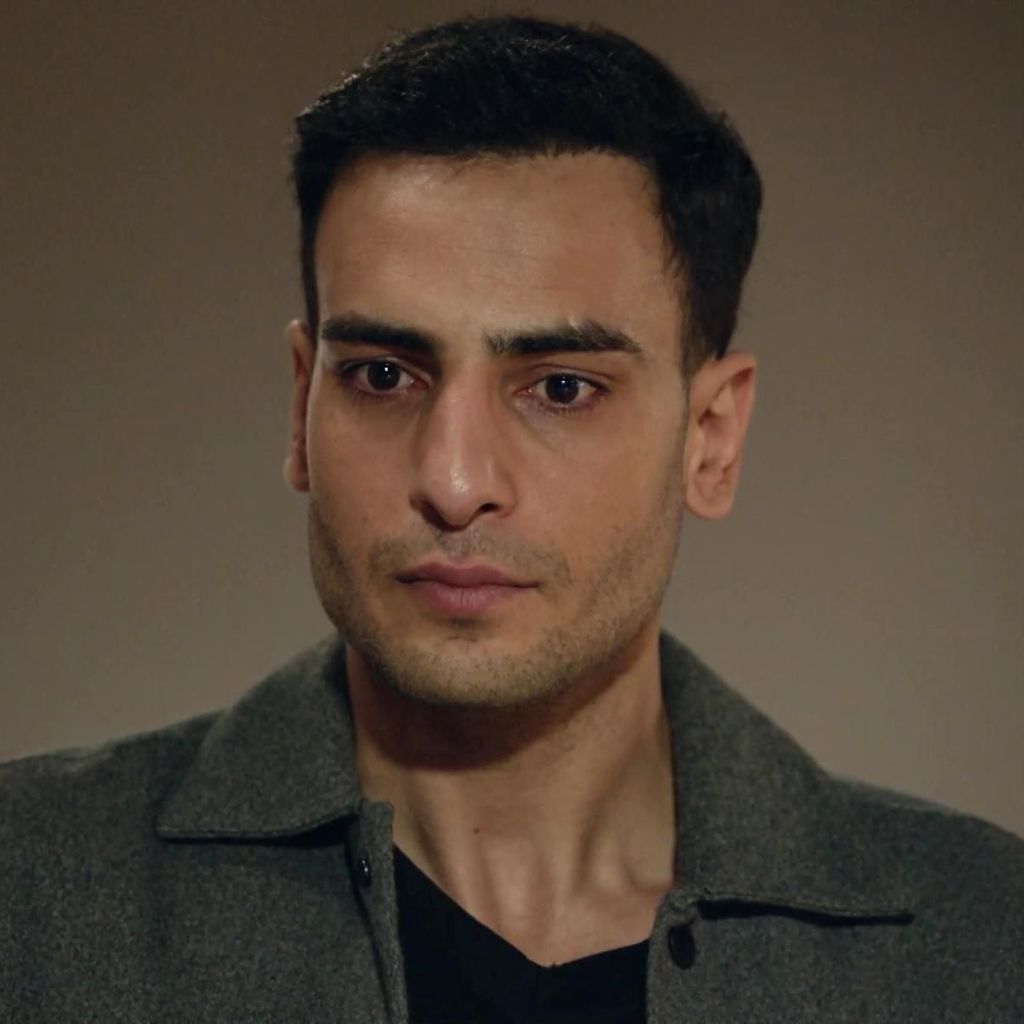 Nihat (Timur Ülker) bei "GZSZ"