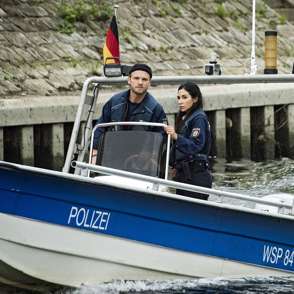 Niklas Osterloh und Yasemin Cetinkaya in "WaPo Duisburg"