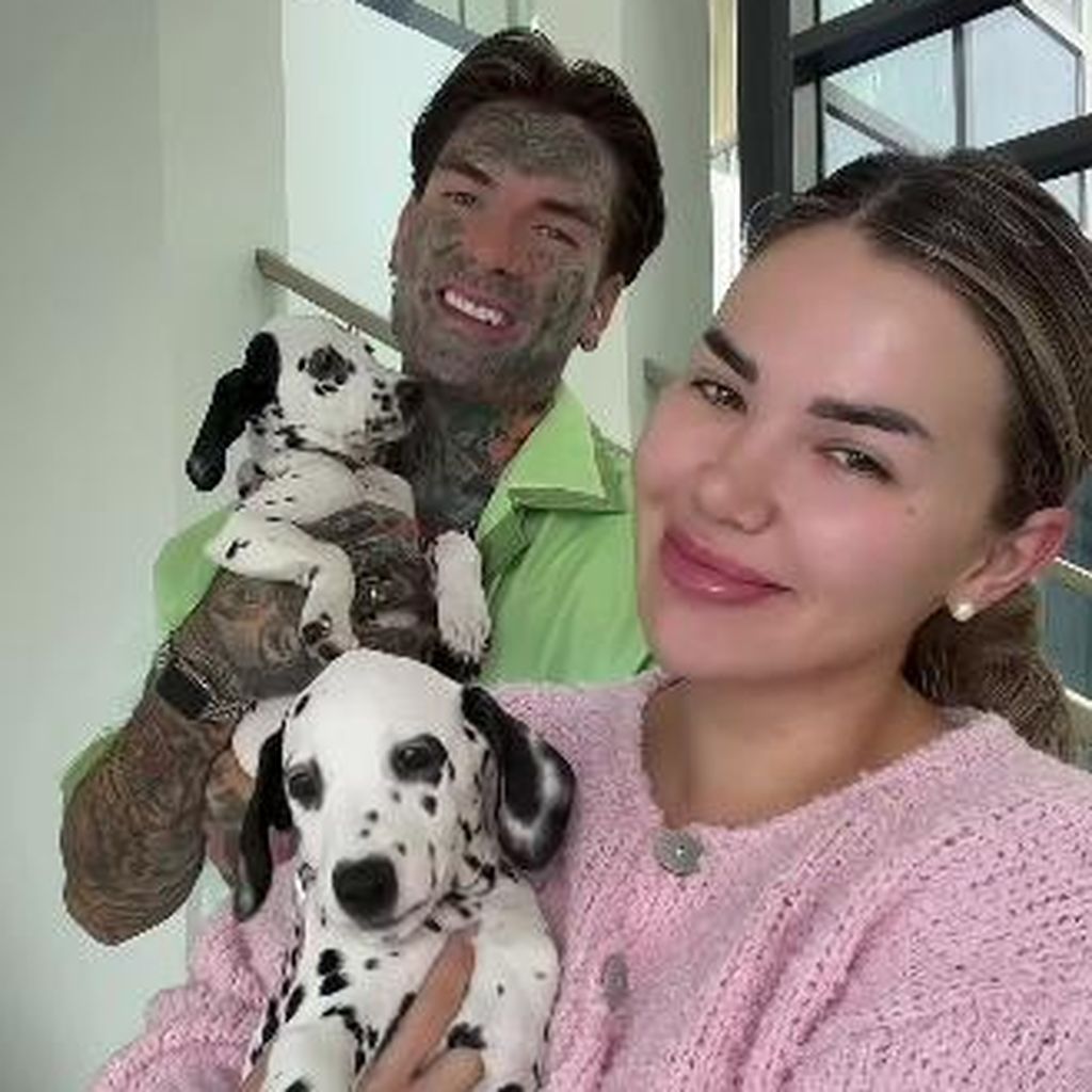 Nikola Glumac und Kim Virginia mit ihren Hunden