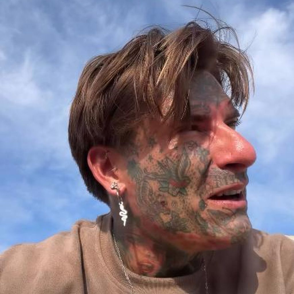 Nikola Grey, März 2026