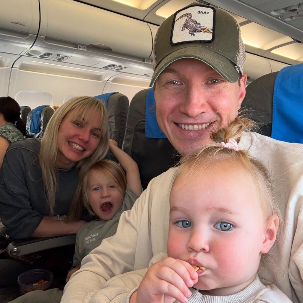 Nina Bezzubova und Evgeny Vinokurov mit ihren Kindern, August 2025