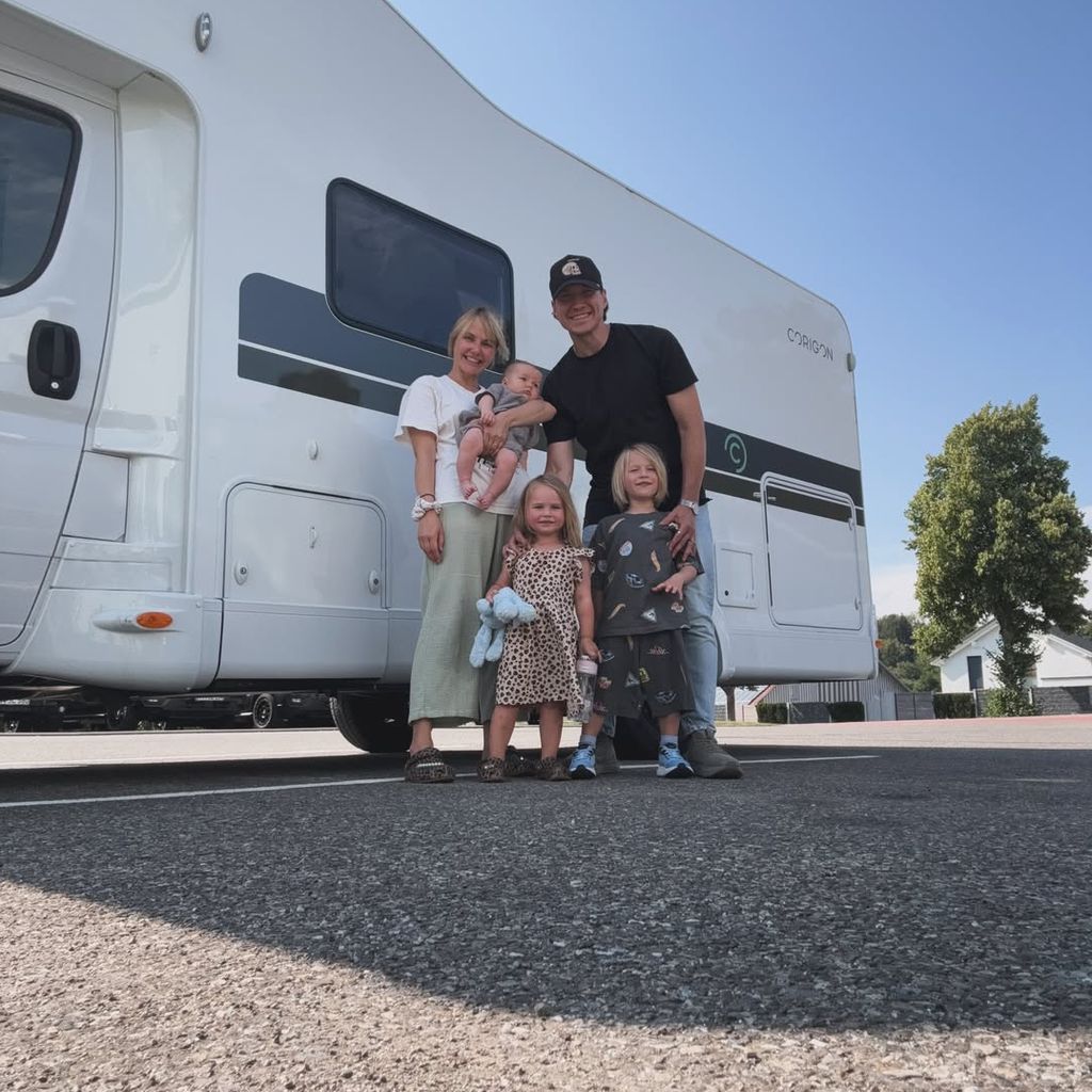 Nina Bezzubova und Evgeny Vinokurov mit ihren Kindern