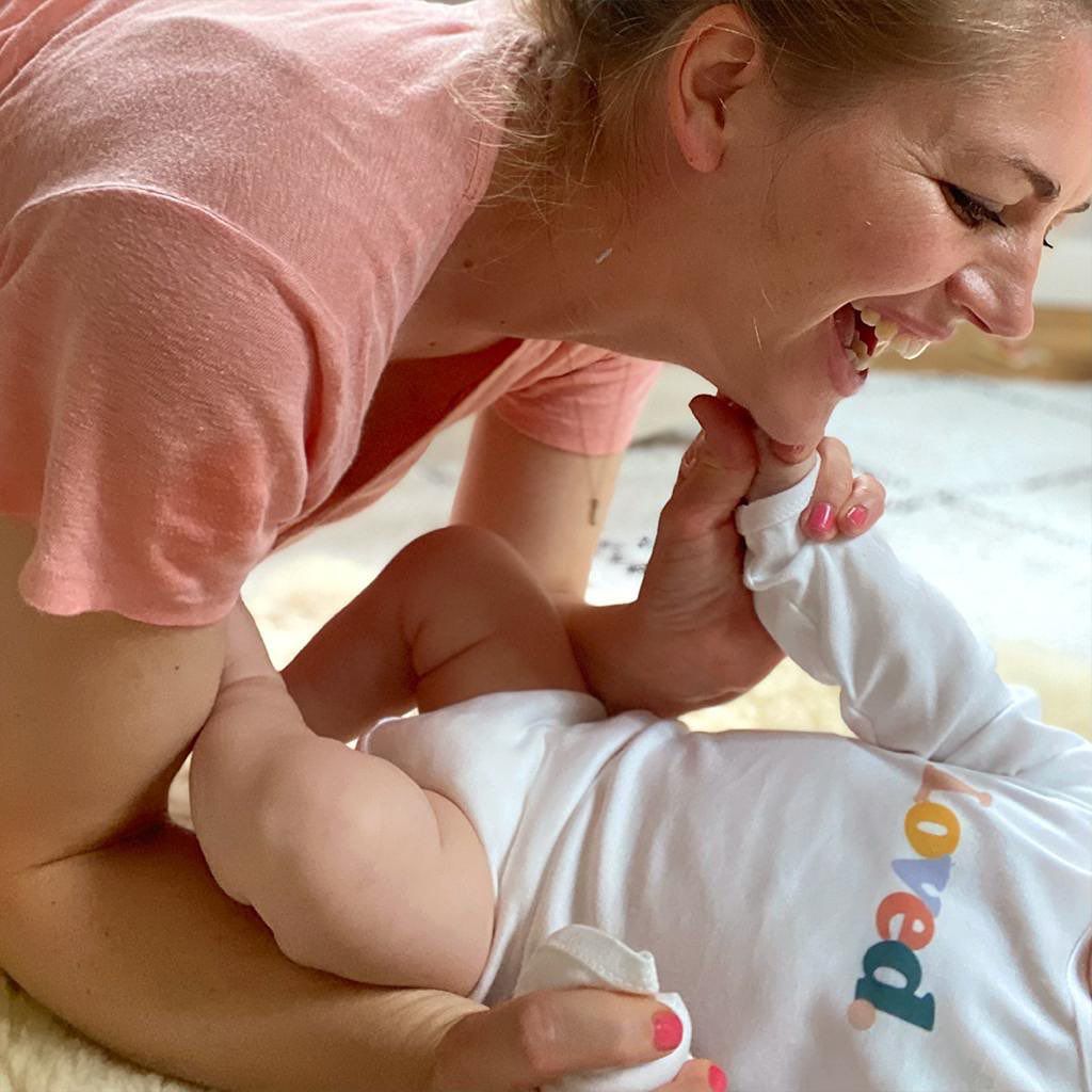Nina Bott mit ihrem Baby Lobo