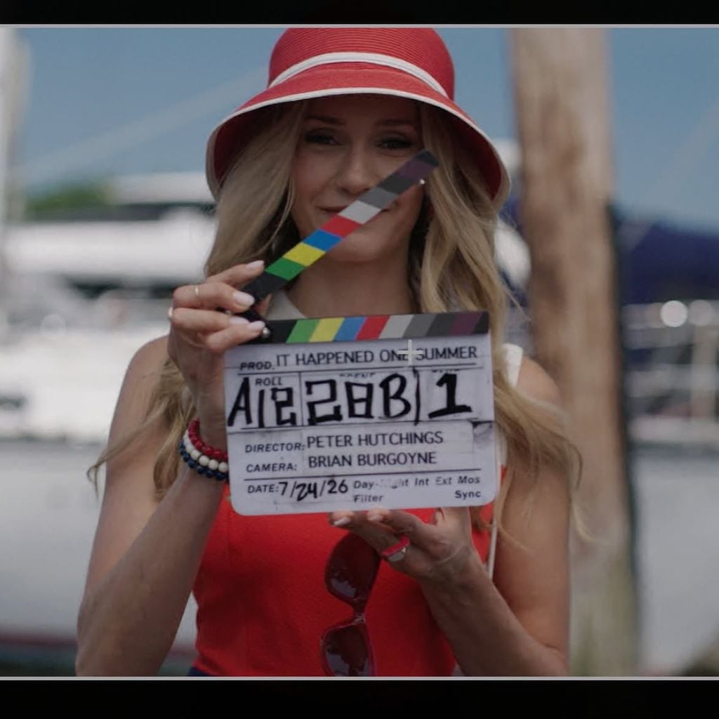 Nina Dobrev am Set von "It Happened One Summer" 2026