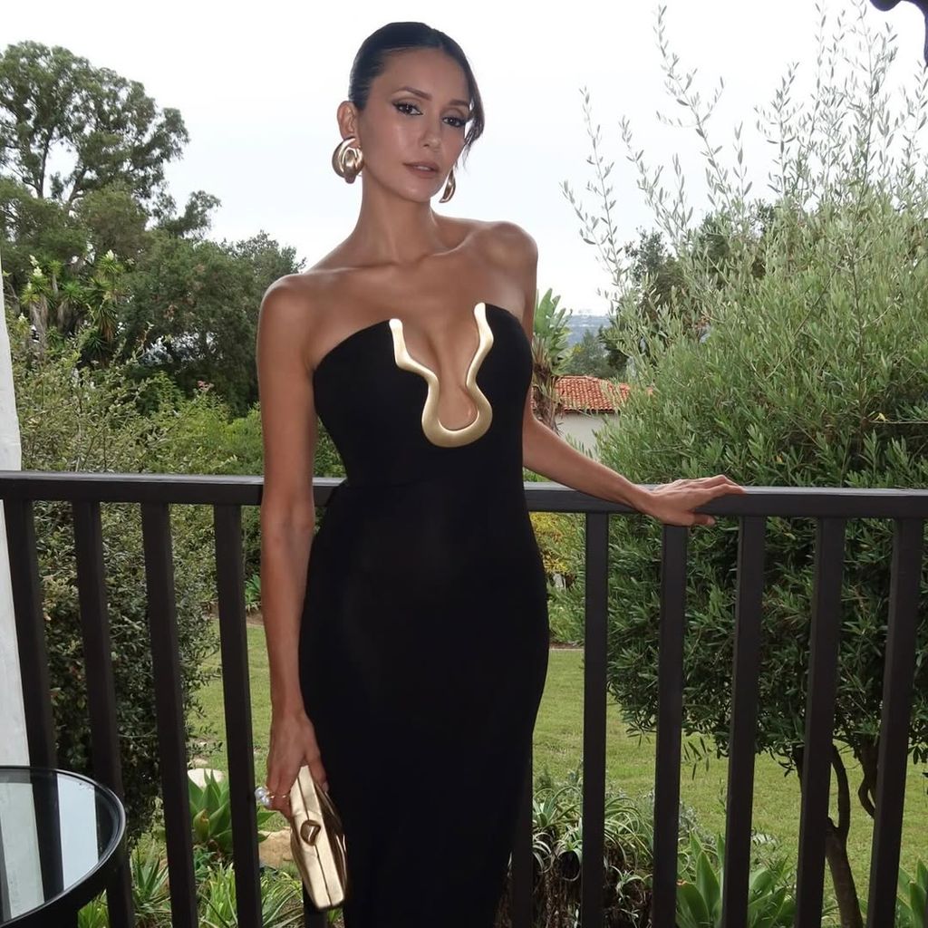 Nina Dobrev begeistert in einem eleganten Kleid, 2025