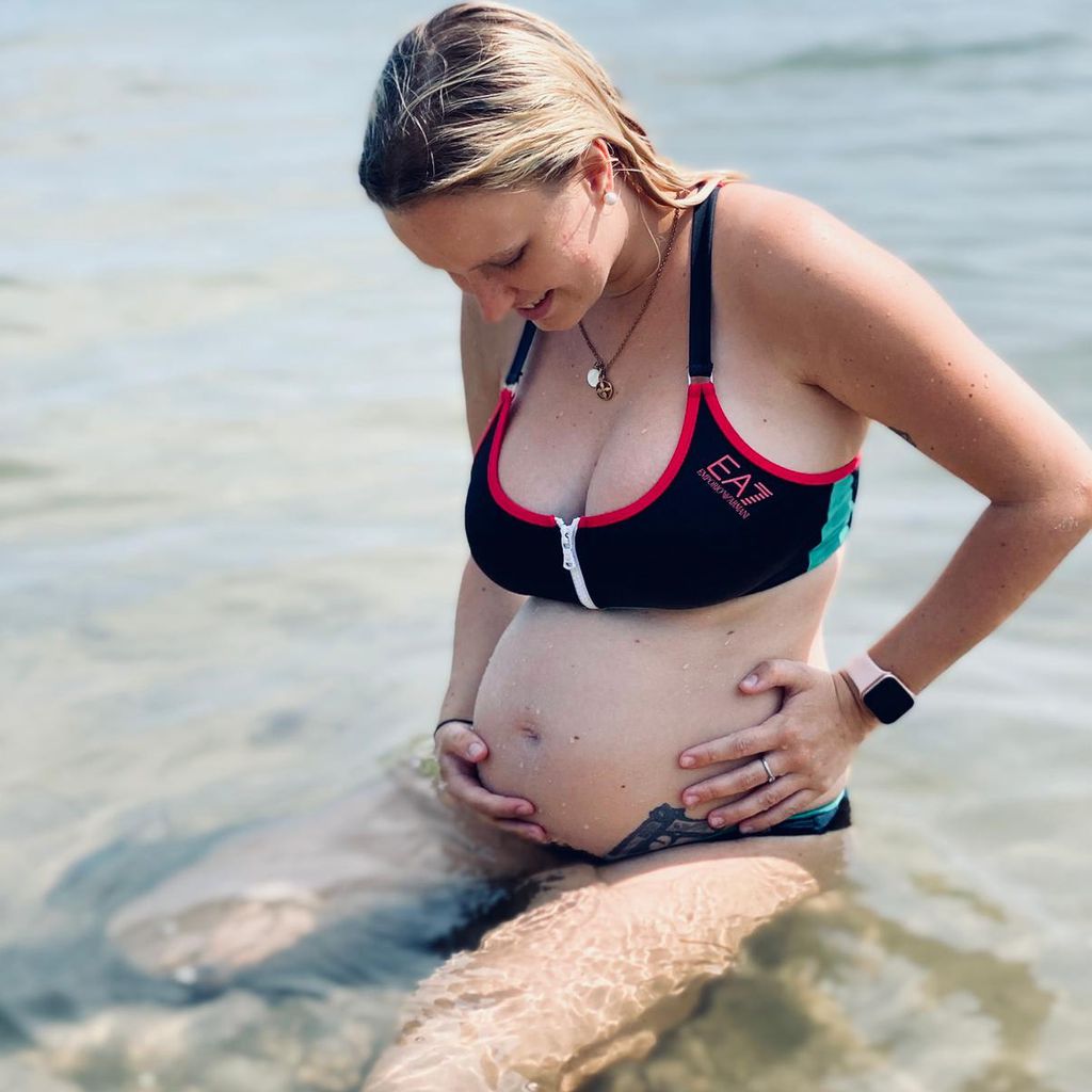 Nina König, "Temptation Island"-Star