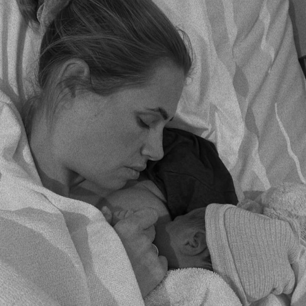 Nina Noel mit ihrer Tochter im November 2023