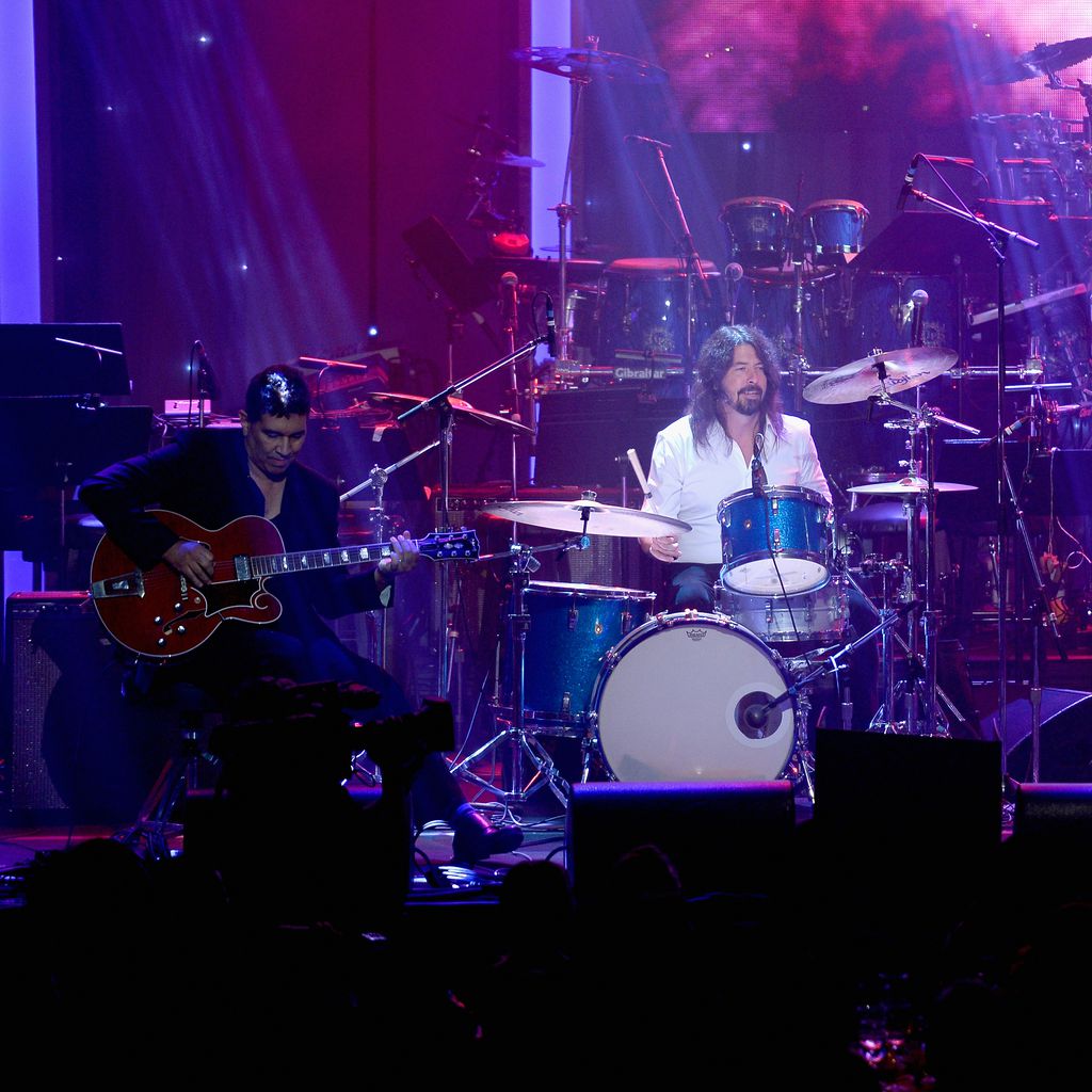 Pat Smear, Dave Grohl und Beck