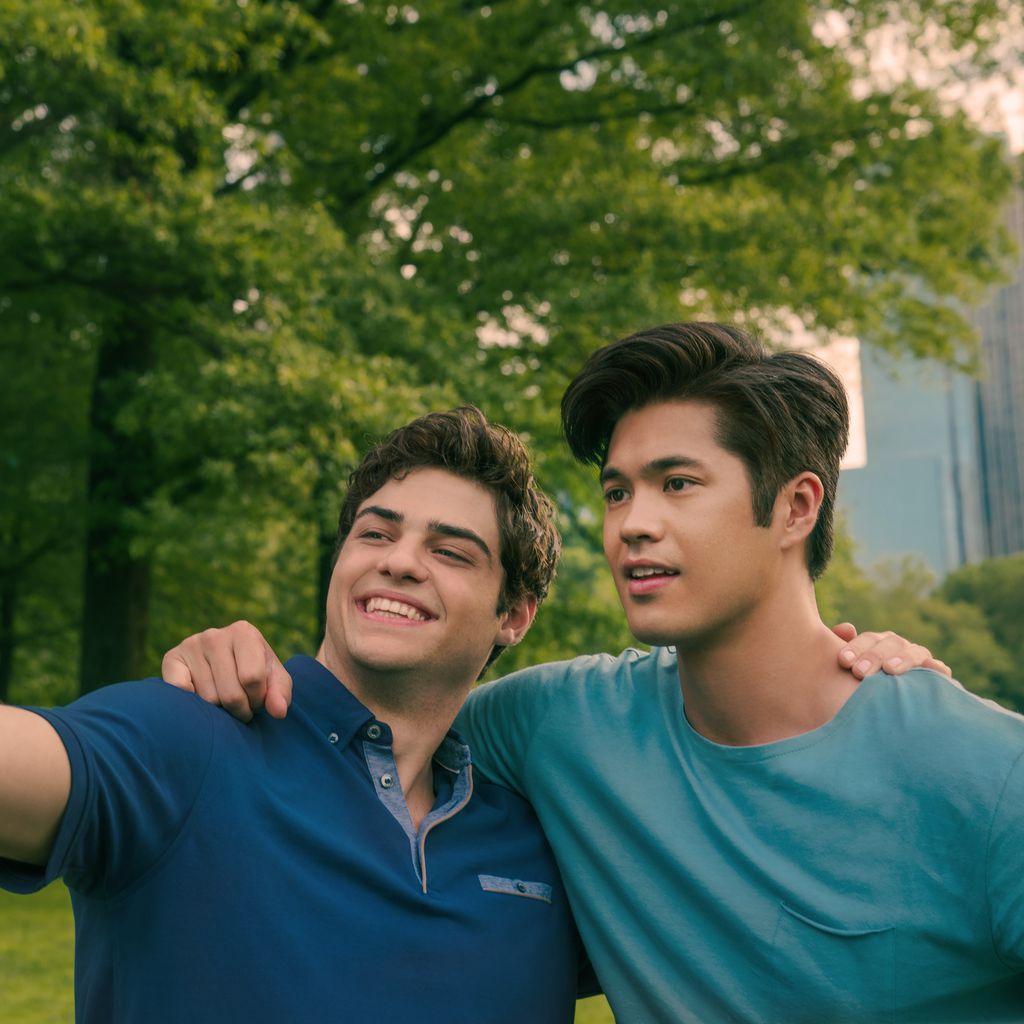 Noah Centineo und Ross Butler in "To All the Boys: Always And Forever"