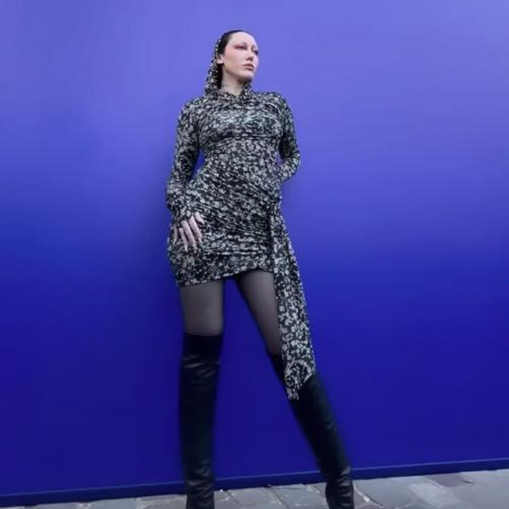 Noah Cyrus auf der Paris Fashion Week im März 2023