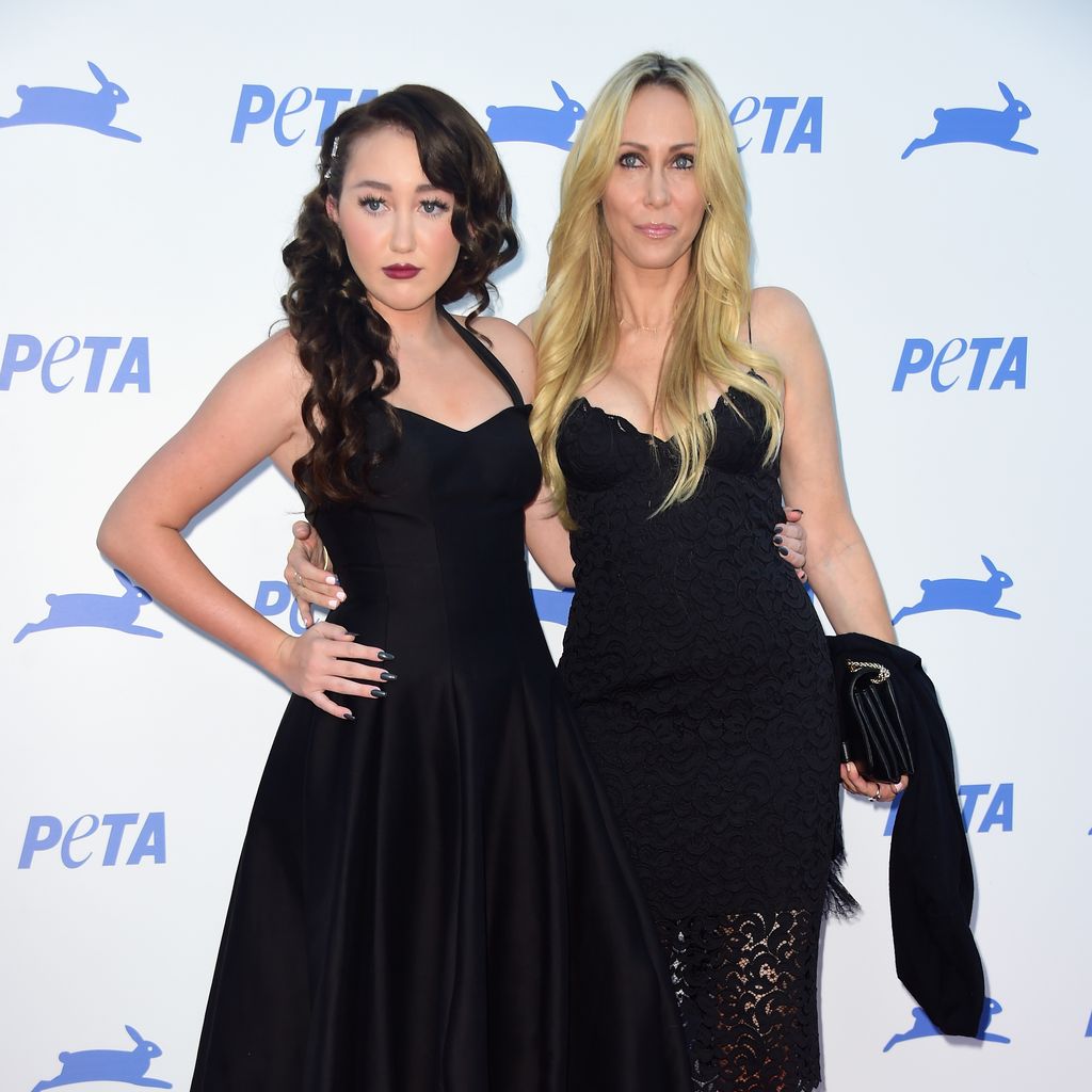 Noah Cyrus und Tish Cyrus, 2015
