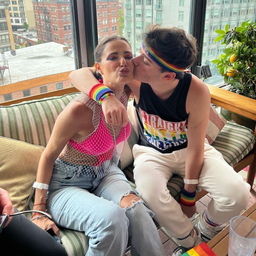 Noah Schnapp und seine Mutter im Juni 2023