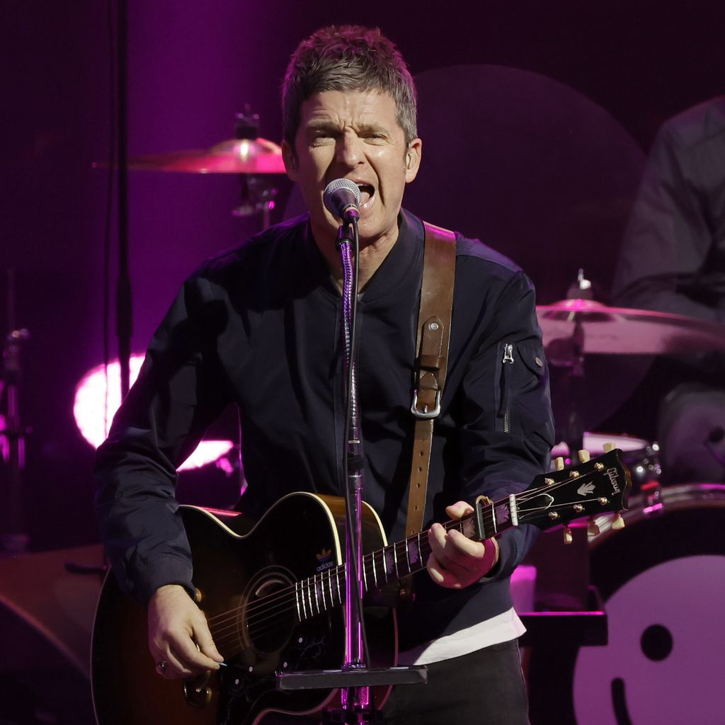 Noel Gallagher, Sänger