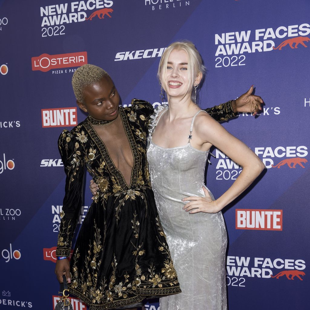 Noëlla Mbomba und Luca Lorenz im September 2022 in Berlin