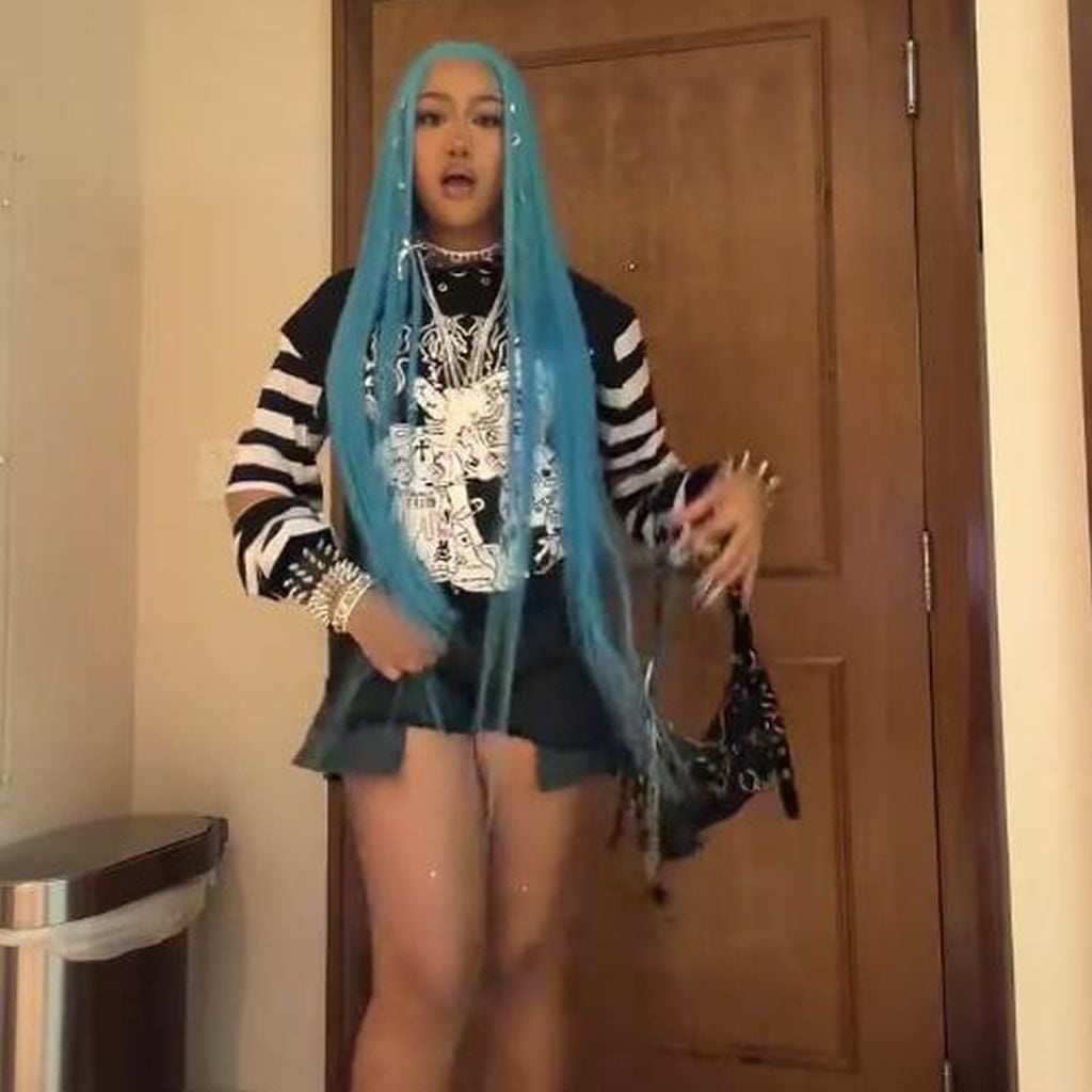 North West, April 2026