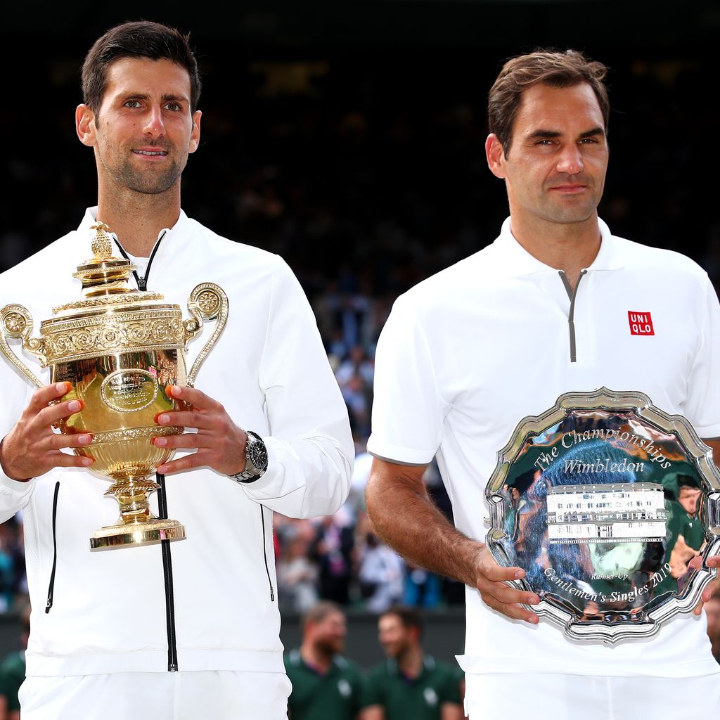 Novak Djokovic und Roger Federer nach dem Wimbledon-Finale 2019