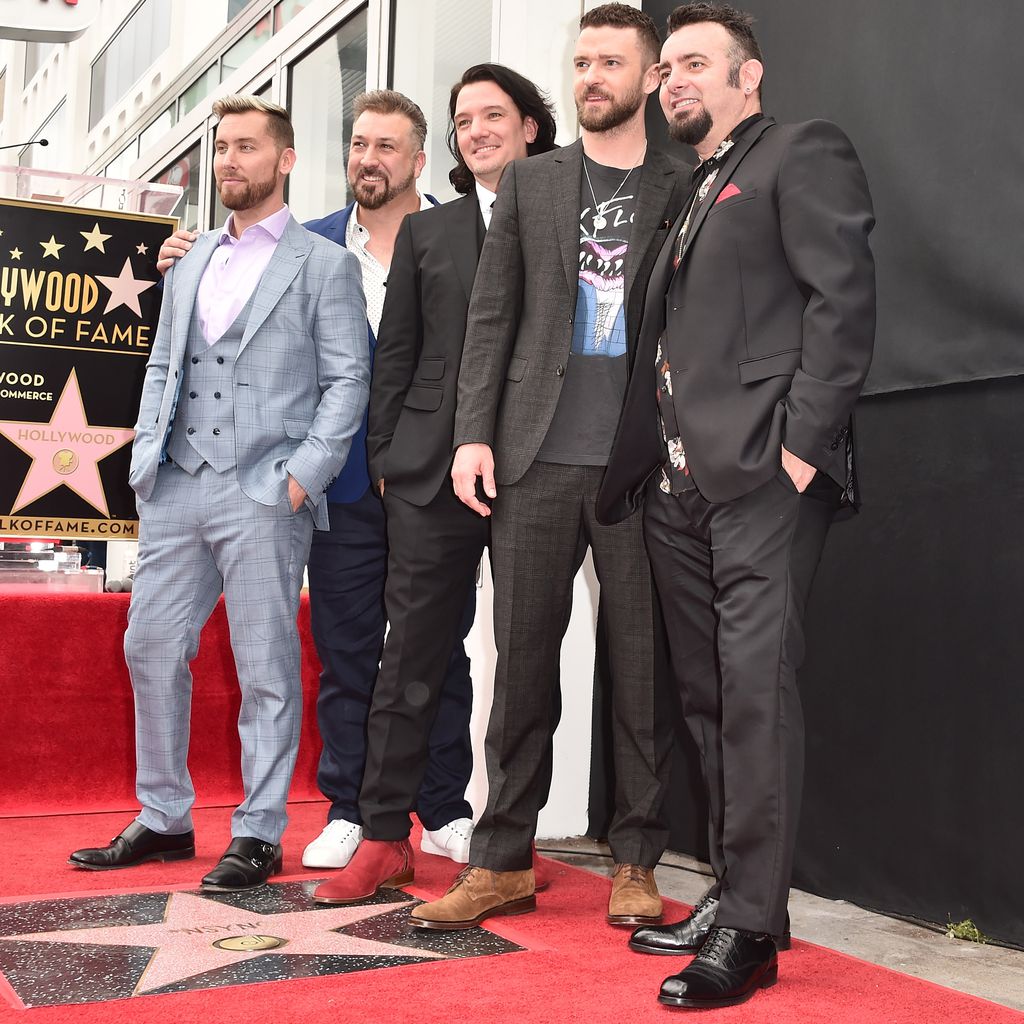 *NSYNC vor ihrem Stern auf dem Walk of Fame