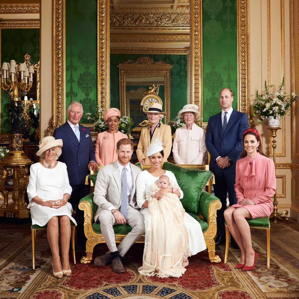 Offizielles Familienfoto zur Taufe von Archie Harrison