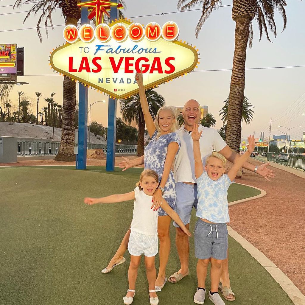 Oksana Kolenitchenko mit ihrer Familie in Las Vegas